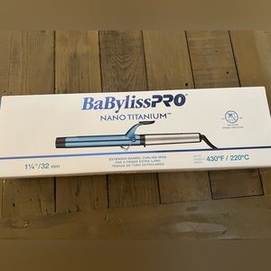 Baby bliss curling iron 1 1/4. Brand new in box, never used.